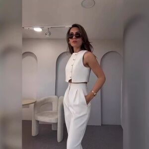 NO.28 Women's Fashionable Sleeveless High Waisted Two-Piece Set